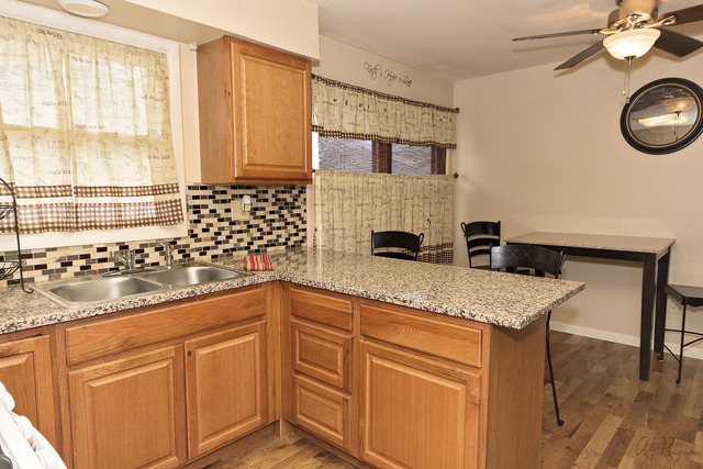 1407 N Park Dr, Round Lake, IL 60073 photo 9