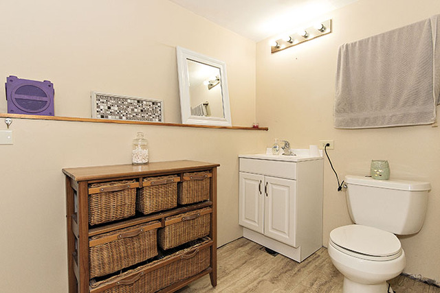 1407 N Park Dr, Round Lake, IL 60073 photo 14