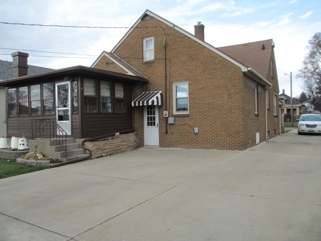 4 11th St, Peru, IL 61354 photo 7