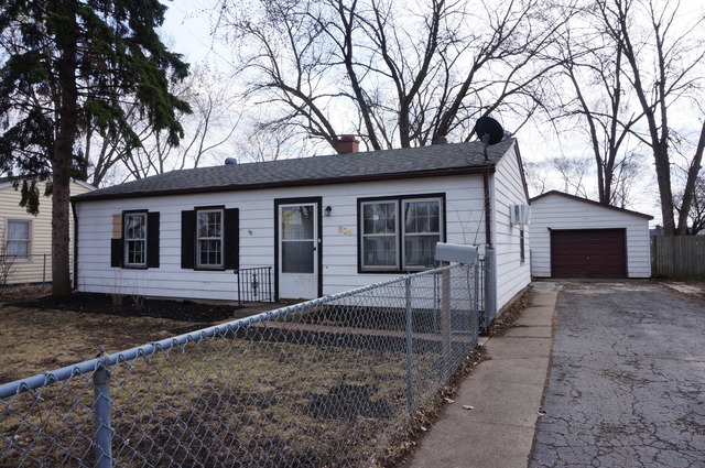 804 Richard St, Aurora, IL 60506 photo 2