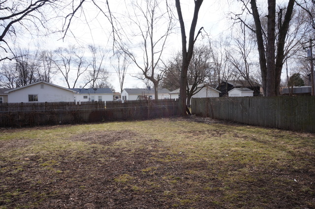 804 Richard St, Aurora, IL 60506 photo 16