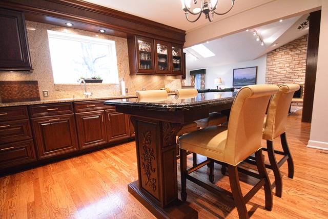 137 George St, Wheaton, IL 60189 photo 4