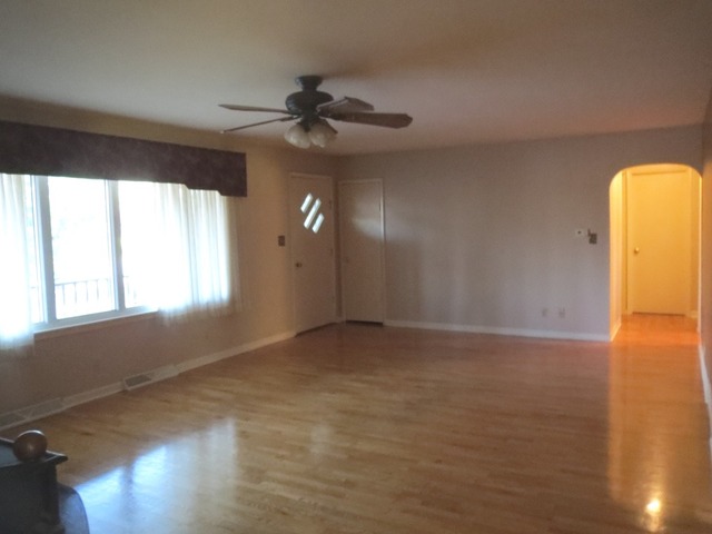 25806 W Eames St, Channahon, IL 60410 photo 7