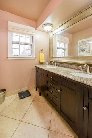 2806 Covert Rd, Glenview, IL 60025 photo 17