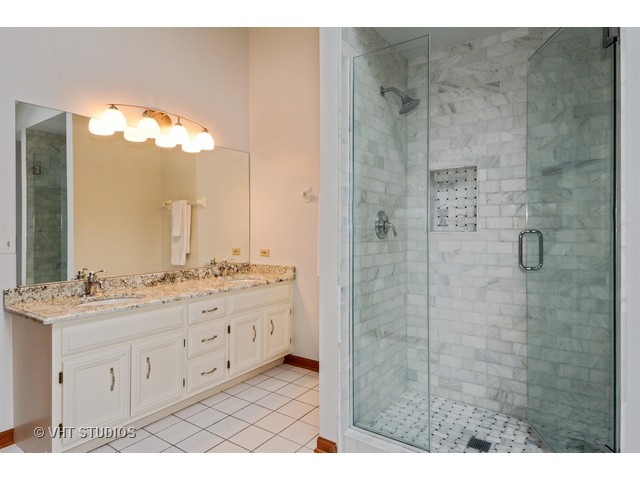 491 Blodgett Ct, Naperville, IL 60565 photo 16