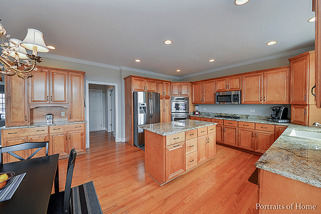 3432 White Eagle Dr, Naperville, IL 60564 photo 6