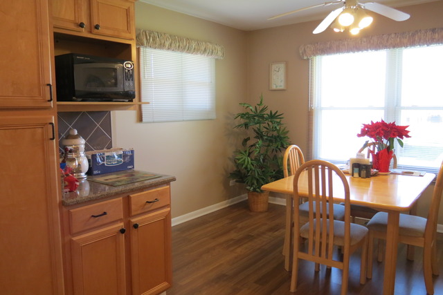 4 N220 5th Ave, Addison, IL 60101 photo 9