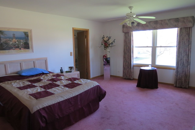 4 N220 5th Ave, Addison, IL 60101 photo 18