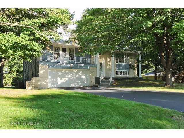 10 S161 Springbrook Dr, Naperville, IL 60565 photo 1