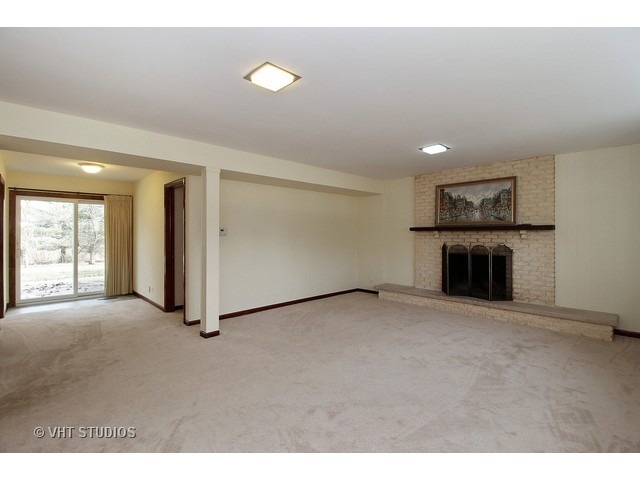 10 S161 Springbrook Dr, Naperville, IL 60565 photo 5