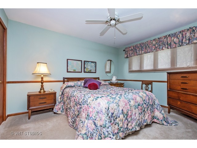 402 W Dowell Rd, Mchenry, IL 60051 photo 11