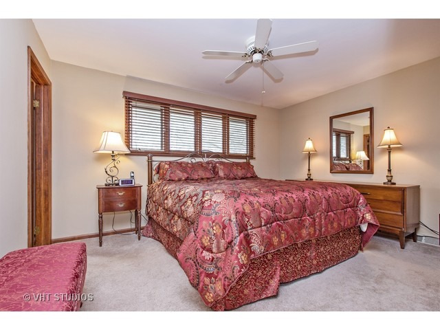 402 W Dowell Rd, Mchenry, IL 60051 photo 9