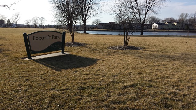 1455 Walden Cir, Aurora, IL 60506 photo 3