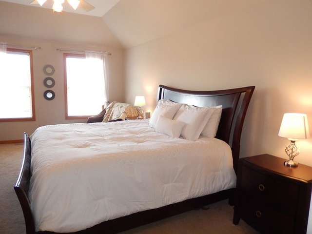 2084 Gardner Cir, Aurora, IL 60503 photo 20