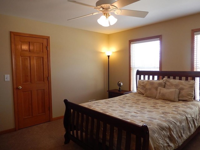 2084 Gardner Cir, Aurora, IL 60503 photo 15
