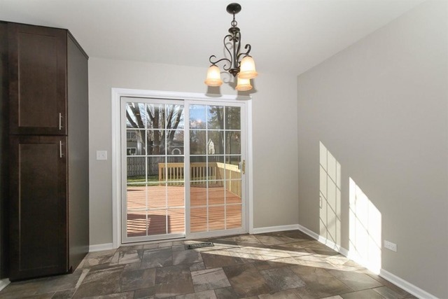 577 Alida Dr, Cary, IL 60013 photo 9