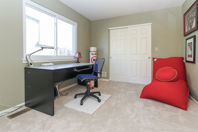 1602 Vineyard Dr, Gurnee, IL 60031 photo 16