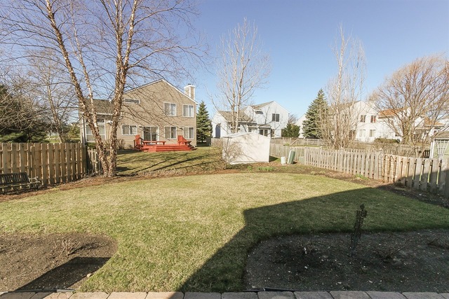1602 Vineyard Dr, Gurnee, IL 60031 photo 25