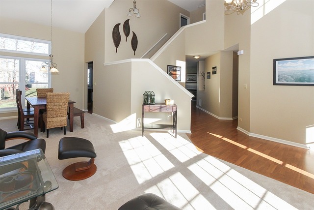 1602 Vineyard Dr, Gurnee, IL 60031 photo 4