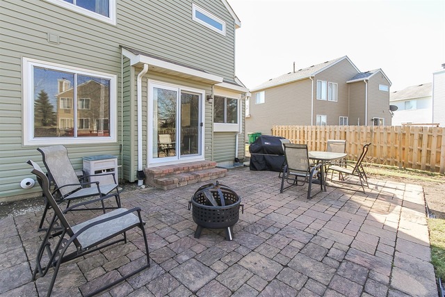 1602 Vineyard Dr, Gurnee, IL 60031 photo 23