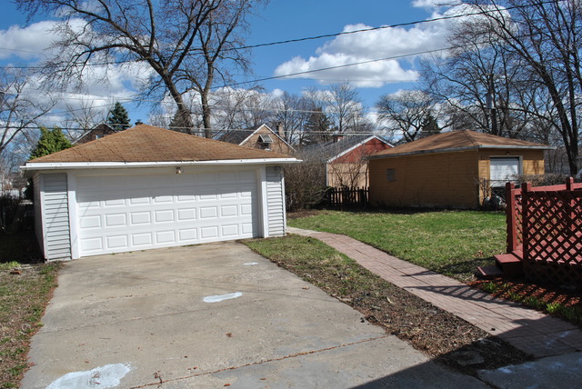 2513 S 16th Ave, Broadview, IL 60155 photo 10