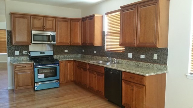 2255 Exeter Ct, Aurora, IL 60503 photo 6