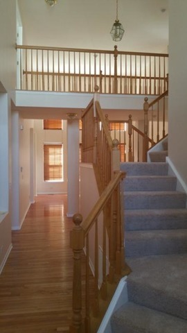 2255 Exeter Ct, Aurora, IL 60503 photo 2