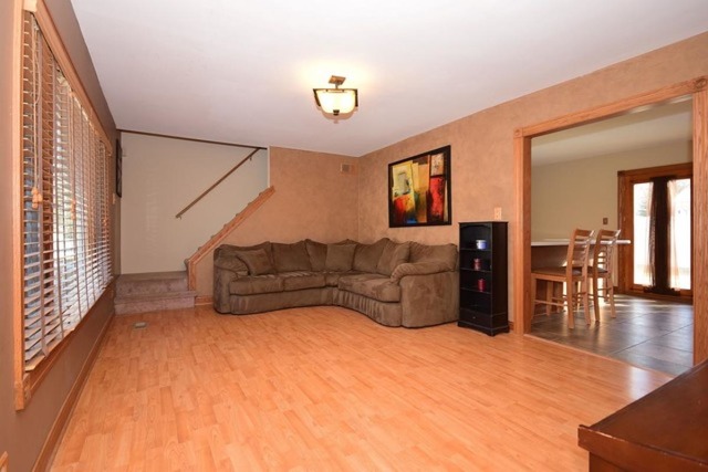 665 Springfield Dr, Roselle, IL 60172 photo 3