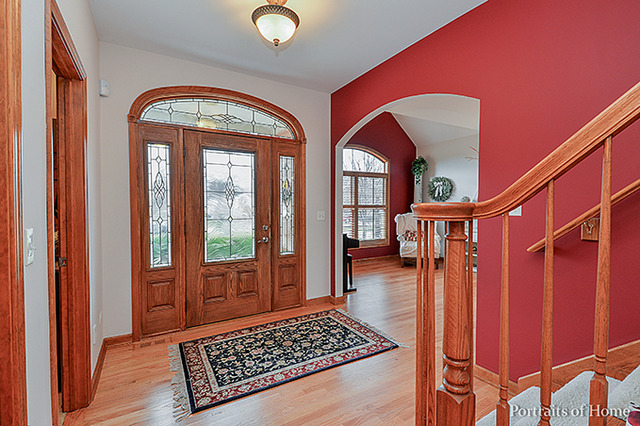 433 Countryside Dr, Wheaton, IL 60187 photo 2