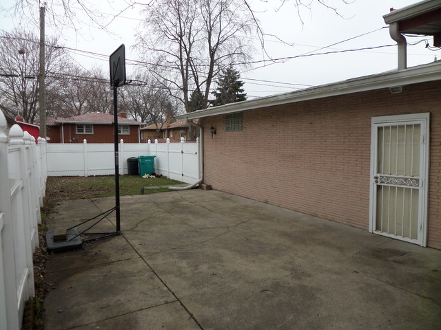 250 N Lind Ave, Hillside, IL 60162 photo 23