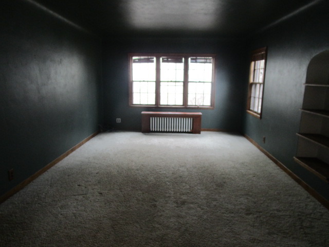 11 N Edison Ave, Elgin, IL 60123 photo 7