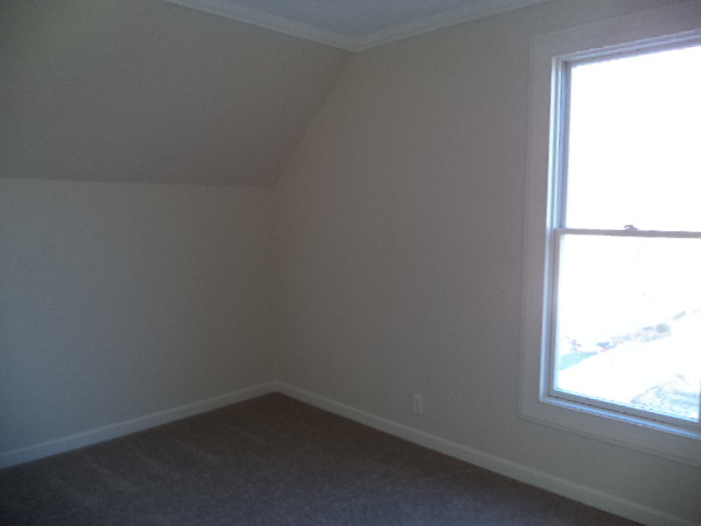 416 E Perry St, Belvidere, IL 61008 photo 18