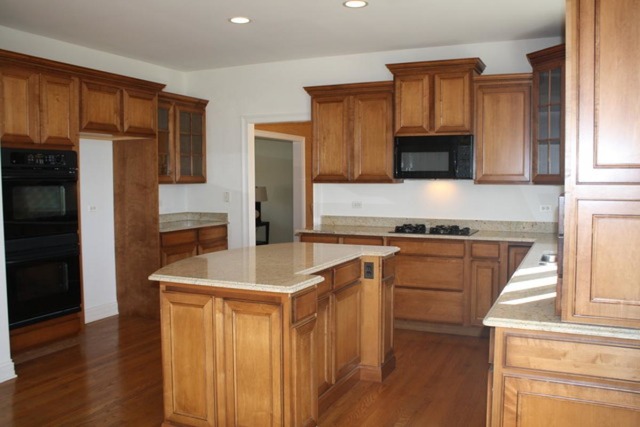 3811 Wintergreen Ter, Algonquin, IL 60102 photo 2