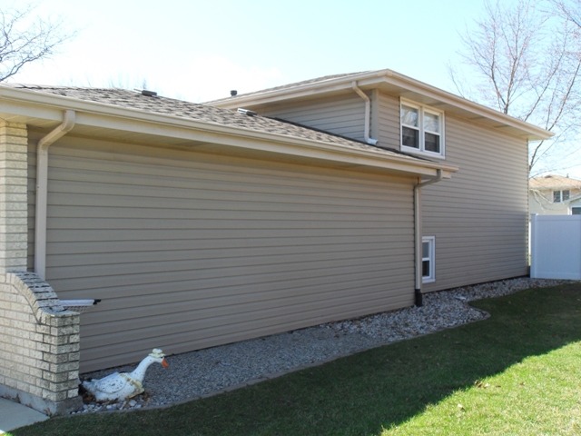 19916 Therese Ln, Mokena, IL 60448 photo 3