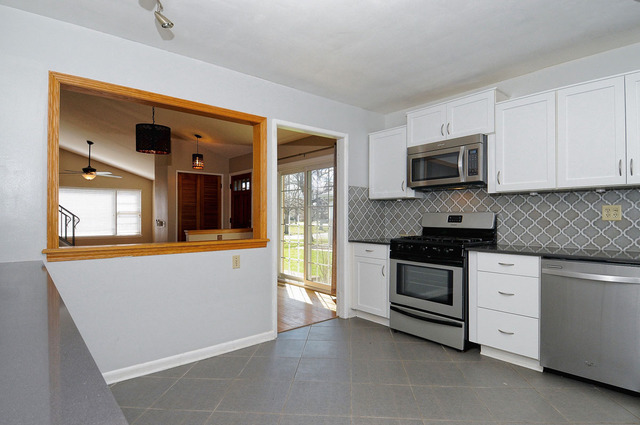 244 Glendale Rd, Glenview, IL 60025 photo 6