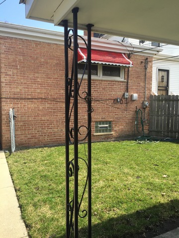 9012 S Lowe Ave, Chicago, IL 60620 photo 4