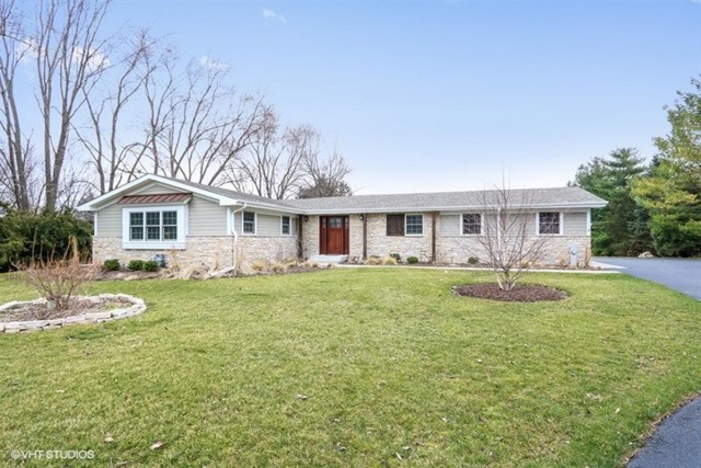 20675 Deerpath Rd, Barrington, IL 60010 photo 1