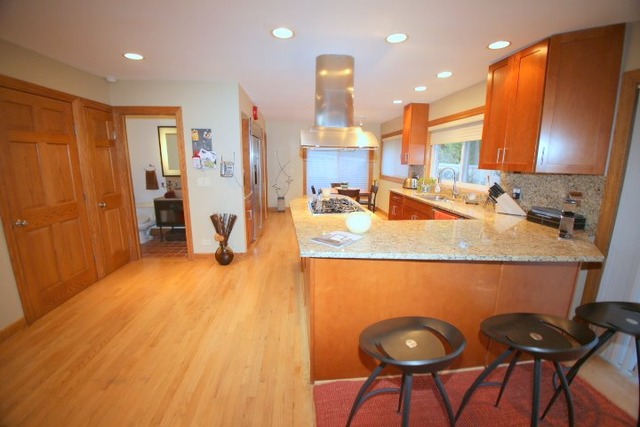 700 Sunset Ln, Glencoe, IL 60022 photo 9