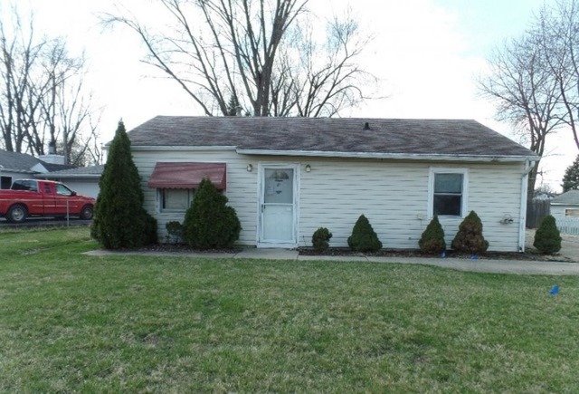 1836 Burry Circle Dr, Crest Hill, IL 60403 photo 1