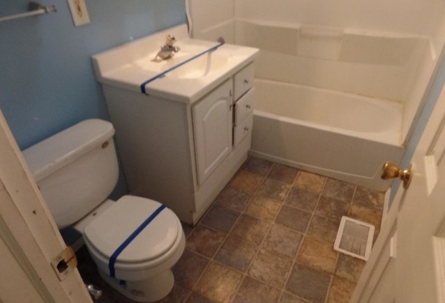1836 Burry Circle Dr, Crest Hill, IL 60403 photo 7