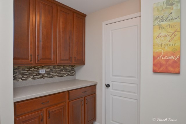 4351 Whitehall Ln, Algonquin, IL 60102 photo 10
