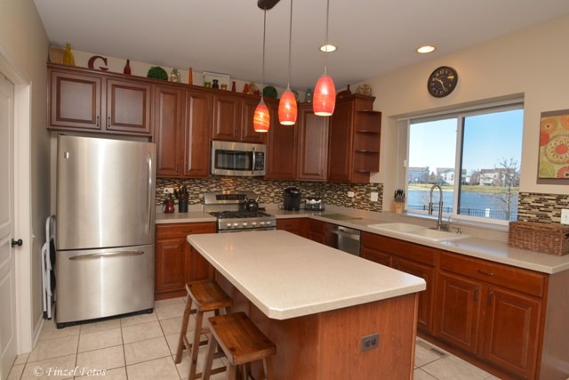 4351 Whitehall Ln, Algonquin, IL 60102 photo 11
