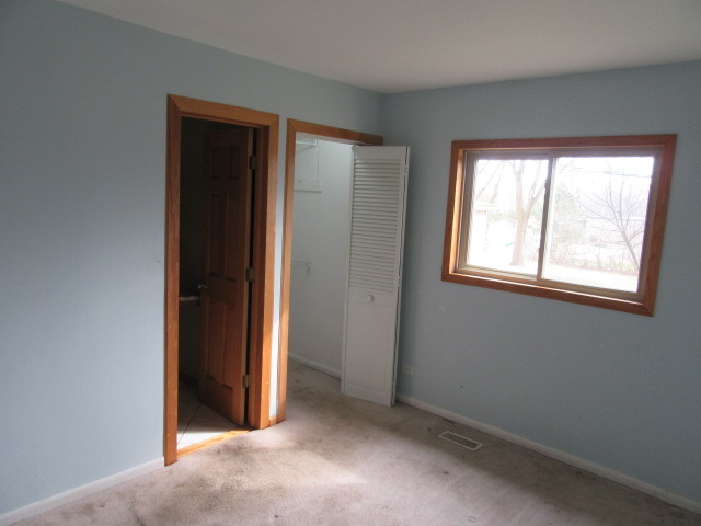 415 Azalea Ln, Hoffman Estates, IL 60169 photo 7