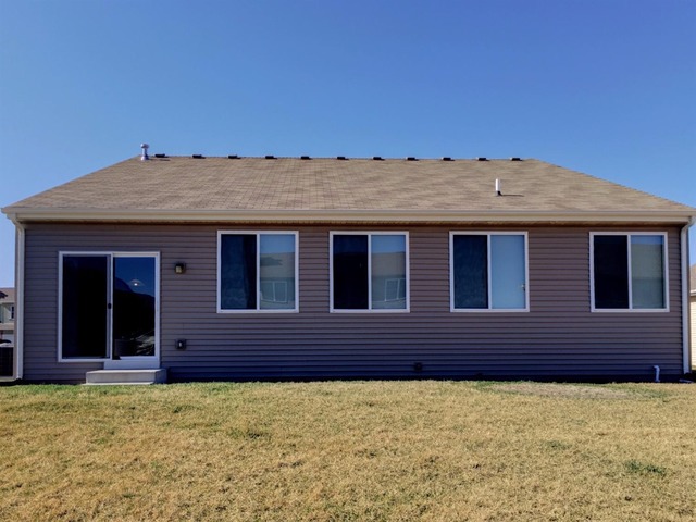 1740 106th Pl, Crown Point, IN 46307 photo 3