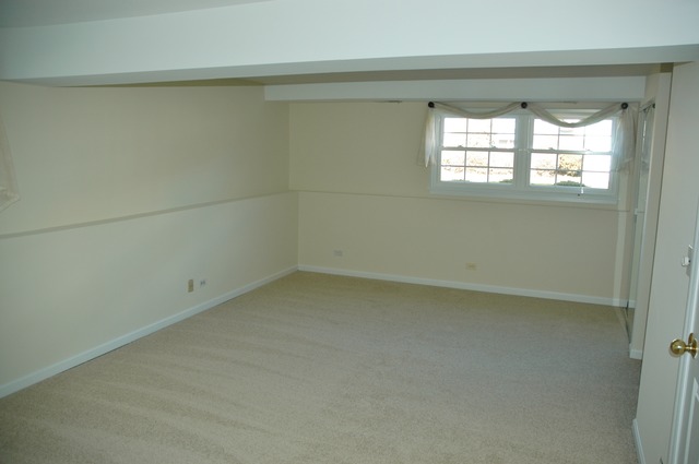 1486 Timber Trl #A, Wheaton, IL 60189 photo 15
