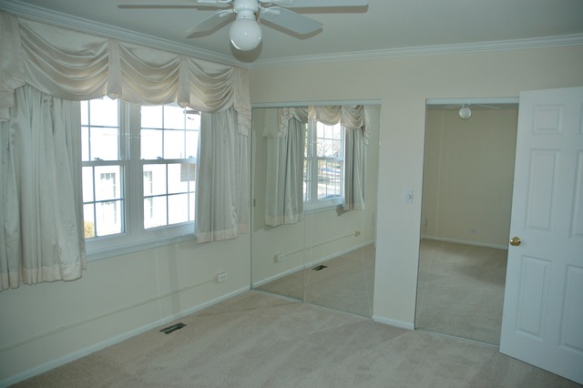 1486 Timber Trl #A, Wheaton, IL 60189 photo 9