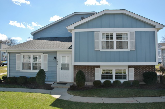 1486 Timber Trl #A, Wheaton, IL 60189 photo 23