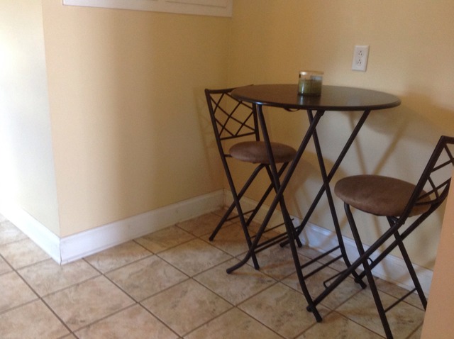 1044 Grand Blvd, Aurora, IL 60505 photo 6