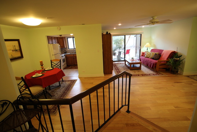 1012 Harbour Ct #1B, Wheeling, IL 60090 photo 7
