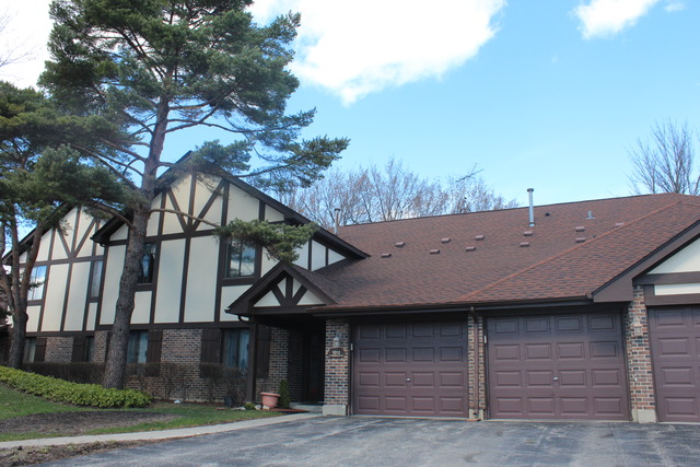 1012 Harbour Ct #1B, Wheeling, IL 60090 photo 1